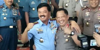 Panglima TNI Ijin Kapolri Mau Mampir Ke Kantor Polisi