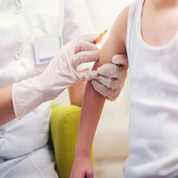 Dinkes Provinsi Lampung Tegaskan Tidak Akan Tunda Imunisasi MR