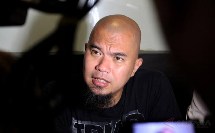 Ahmad Dhani Resmi Ditetapkan Sebagai Tersangka