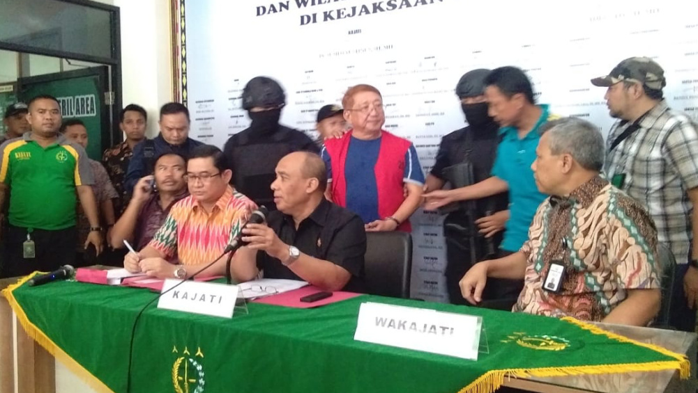 Alay Tripanca Dijebloskan ke Lapas Rajabasa
