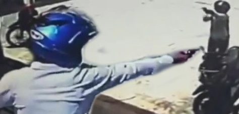 Pencuri Sepeda Motor di Kedaton Acungkan Pistol