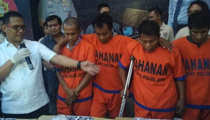 Perampok Emas Senilai 3,7 Miliar di Sumenep Terungkap, Tiga Pelaku Ditembak