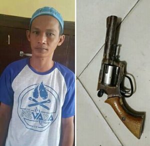 Bustomi Tembak Pencuri Buah Sawit Hingga Tewas