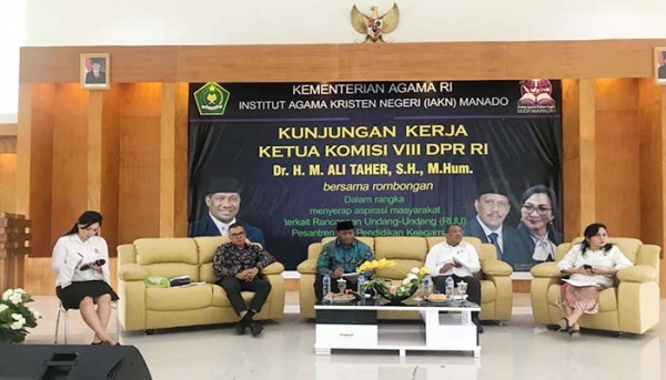 RUU Pesantren Meresahkan, Bara Hasibuan : Sekolah Minggu Tidak Perlu Diatur oleh UU