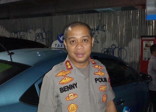 Pernah Ditegur Tito Karnavian Karena Fose Dengan Artis Vitalia Sesha Kasus Narkoba, AKBP Benny Kini Ditangkap Propam Kasus Sabu