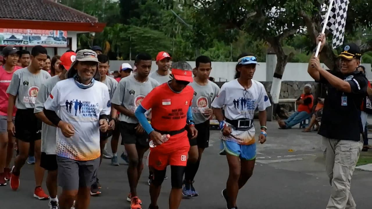 Kampanye Anti Narkoba, Tiga Pelari Marathon Tiba di Kota Blitar