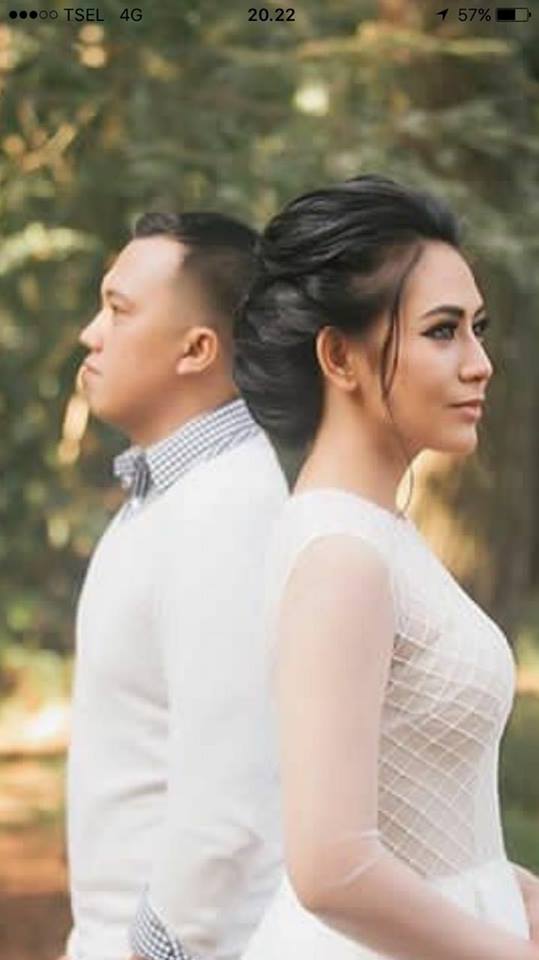 Pernikahan Ari & Sarah Dihadiri Pejabat, Politikus serta Para Pengusaha