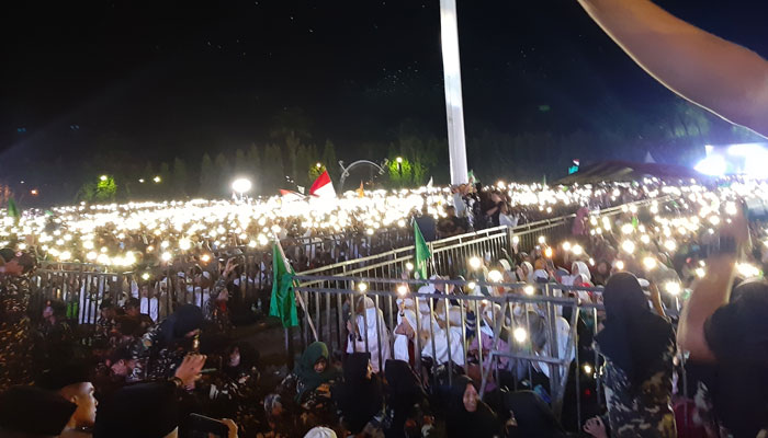 Ribuan Santri Padati Lapangan Korpri Hadiri Lampung Bershalawat