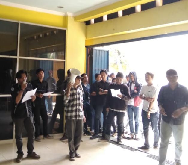 BEM STMIK Handayani Protes Pengangkatan Sekretaris Yayasan