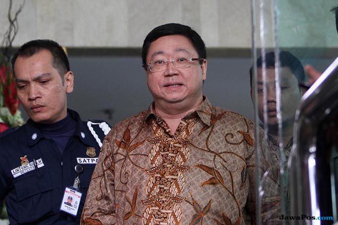 Mantan Dirut Bank Century Bebas Bersyarat