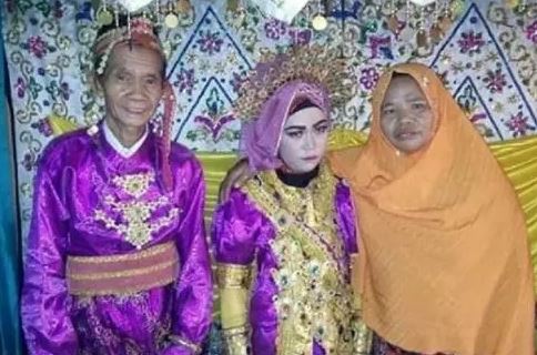 Kakek 70th Nikahi Gadis 18th di Sinjai