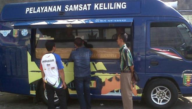 Pelayanan Samsat Keliling Dispenda Lampung Tolak Wajib Pajak Tanpa E-KTP