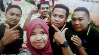 Pose Dua Jari di Acara Presiden Jokowi Tiga Karyawan Hotel Dibawa Ke Kantor Polisi