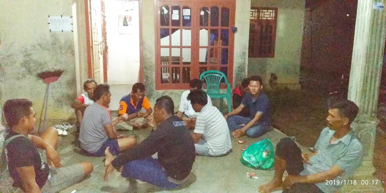 Warga Tiyuh Pulung Kencana Aktifkan Ronda Malam