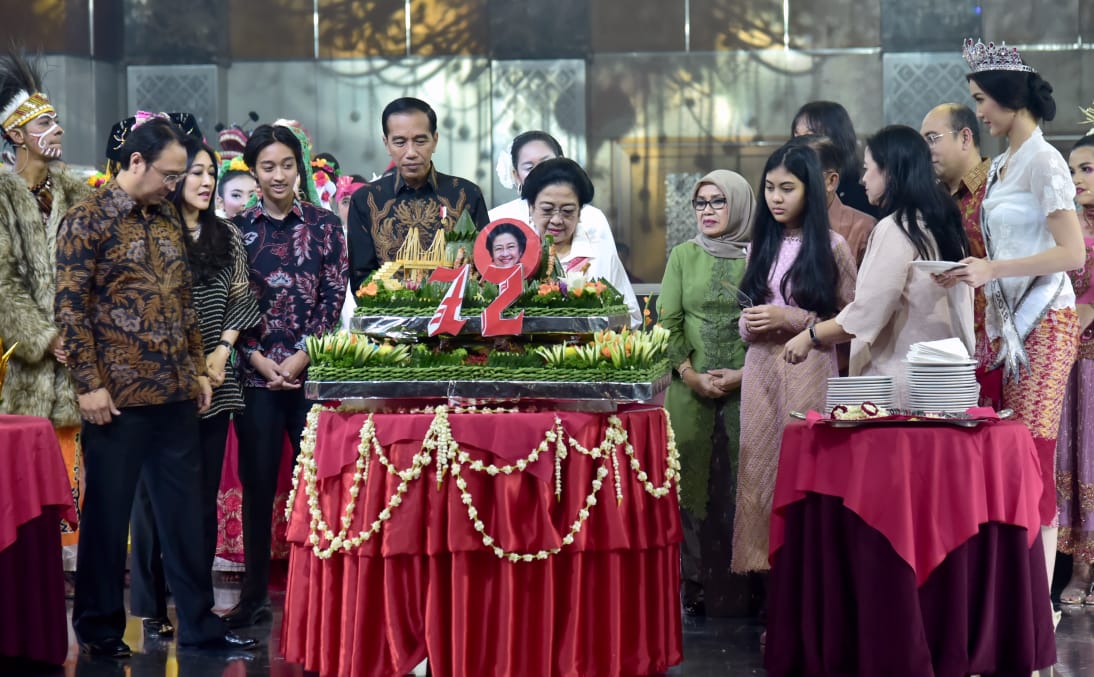 Presiden Jokowi Hadiri Acara Perayaan Ulang Tahun Megawati Ke-72