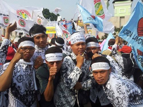 48 Guru Honorer Kebumen Gugat Presiden dan MenPAN RB