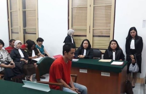 Terdakwa Kasus Kepemilikan 35 Kg Sabu dan 70.905 Ekstasi di Vonis Hukuman Mati