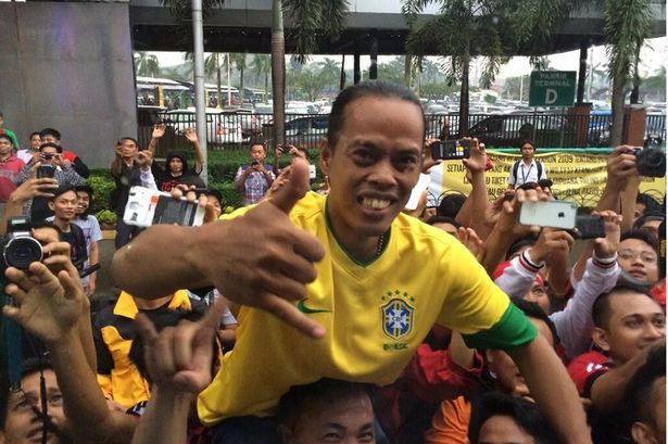 Ronaldikin yang Miliki Wajah Mirip Ronaldinho Meninggal Dunia