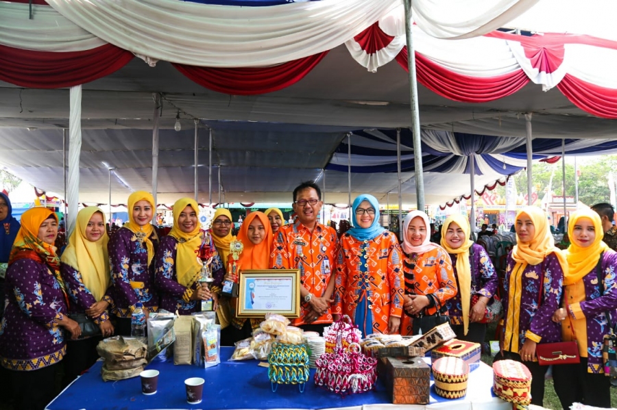 Pesbar Raih Dua Penghargaan di Harganas Tingkat Provinsi