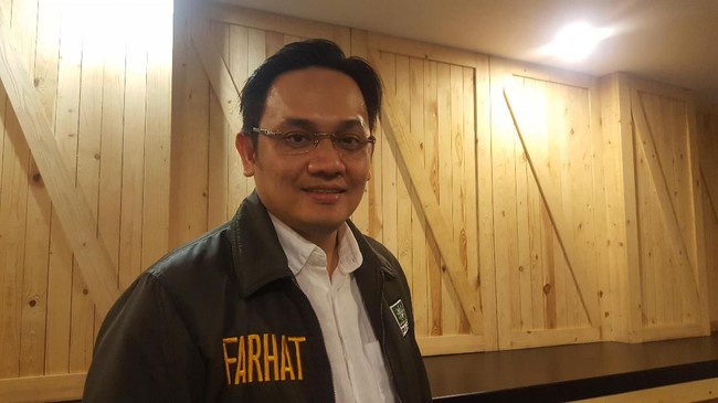 Gerindra: Farhat Abbas Main SARA
