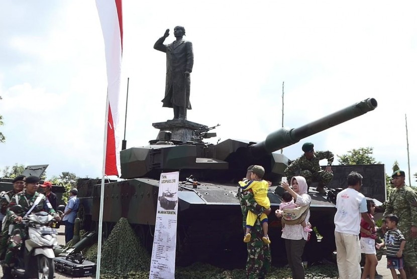 Karir Militer: Trio Hadi, Andika, Maruli di Jalan Tol