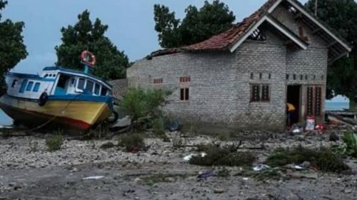 Ribuan Warga Terjebak di Pulau Sebesi