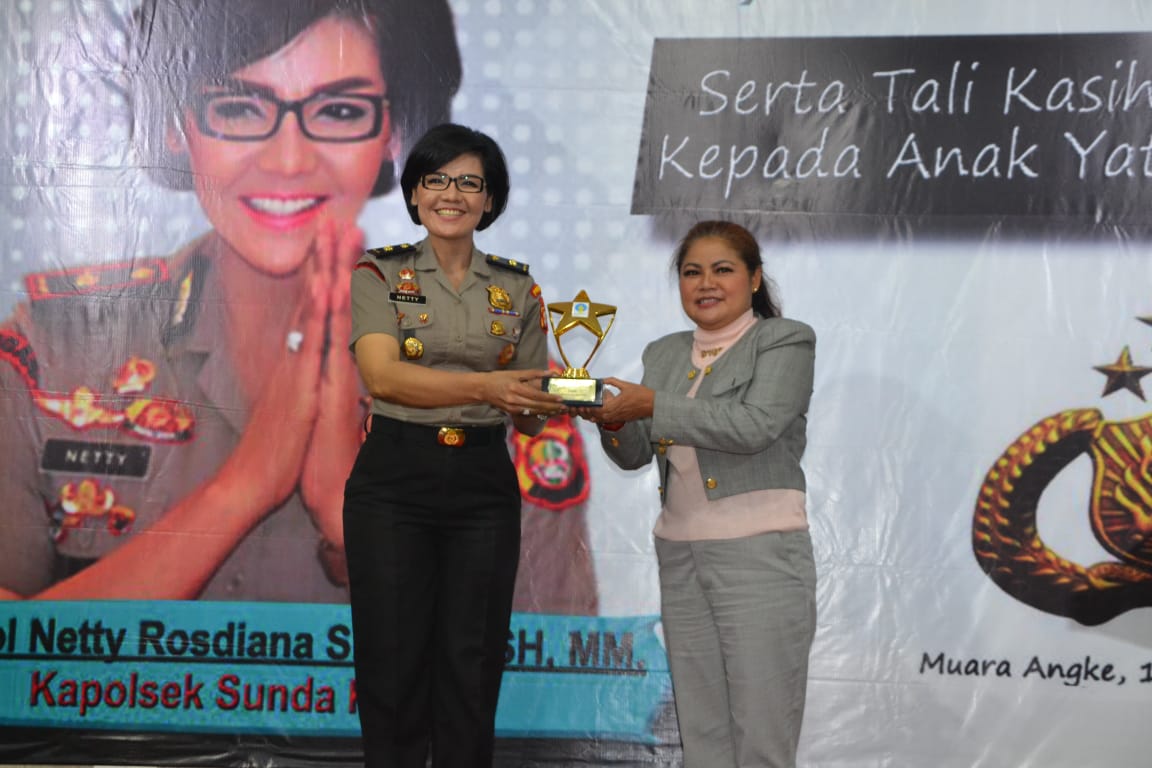 Kompol Netty Rosdiana Siagian Raih Imaculata Award