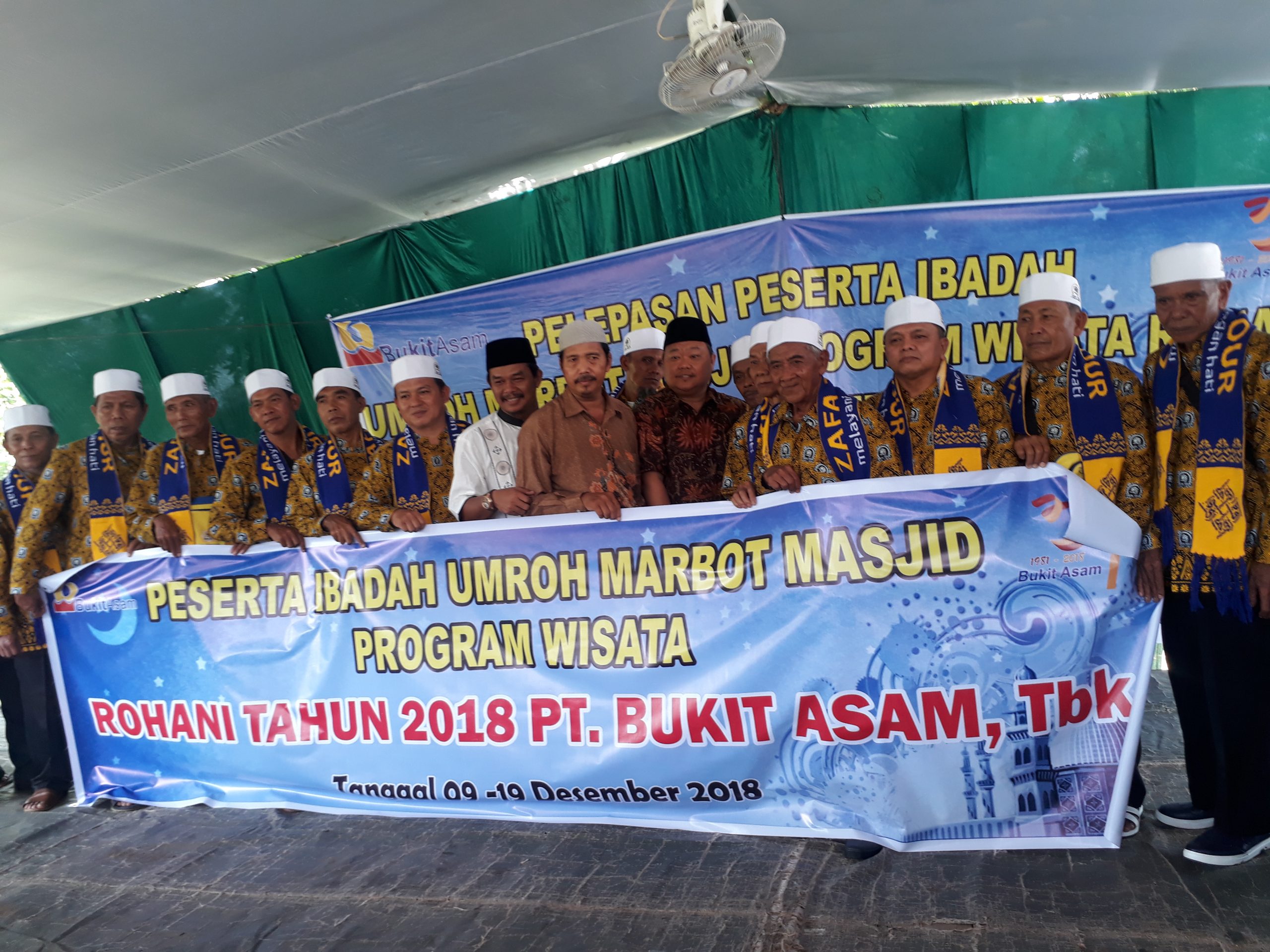 PT Bukit Asam Wujudkan Program Umroh Gratis Untuk Marbot Masjid