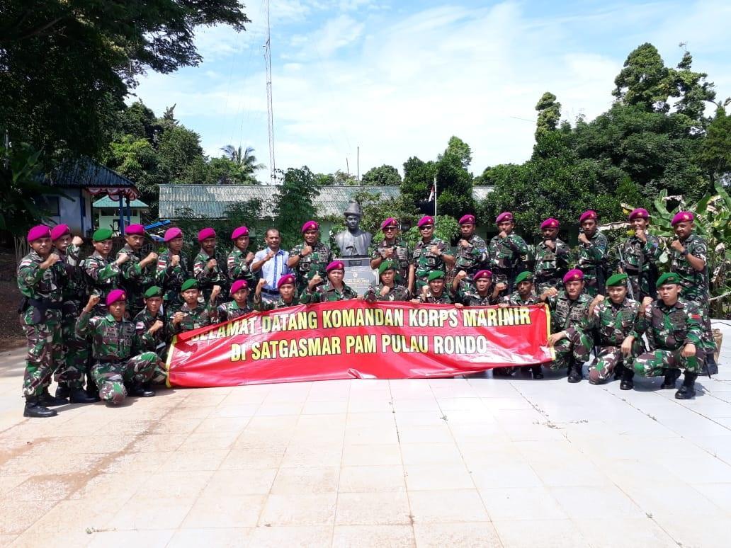 Komandan Marinir Bambang Suswantono Kunjungi Pulau Rondo