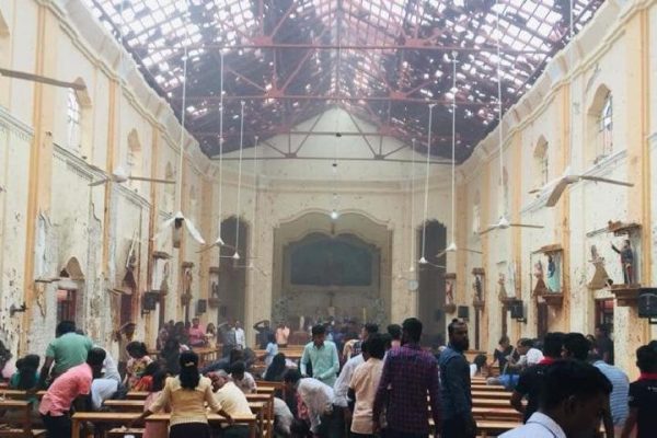 Bom Ledakkan Tiga Gereja Dan Hotel di Sri Langka Minggu Paskah 138 Orang Dikabarkan Tewas