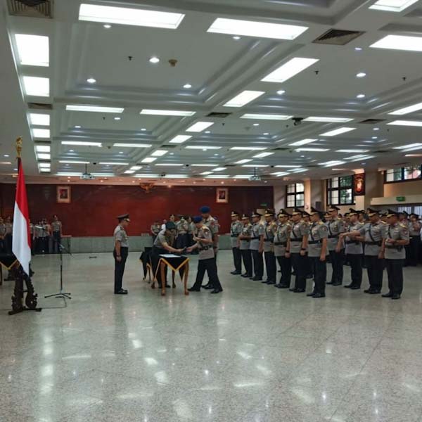 Tito Karnavian Pimpin Sertijab Kapolda Metro Jaya dan Kabareskrim Polri