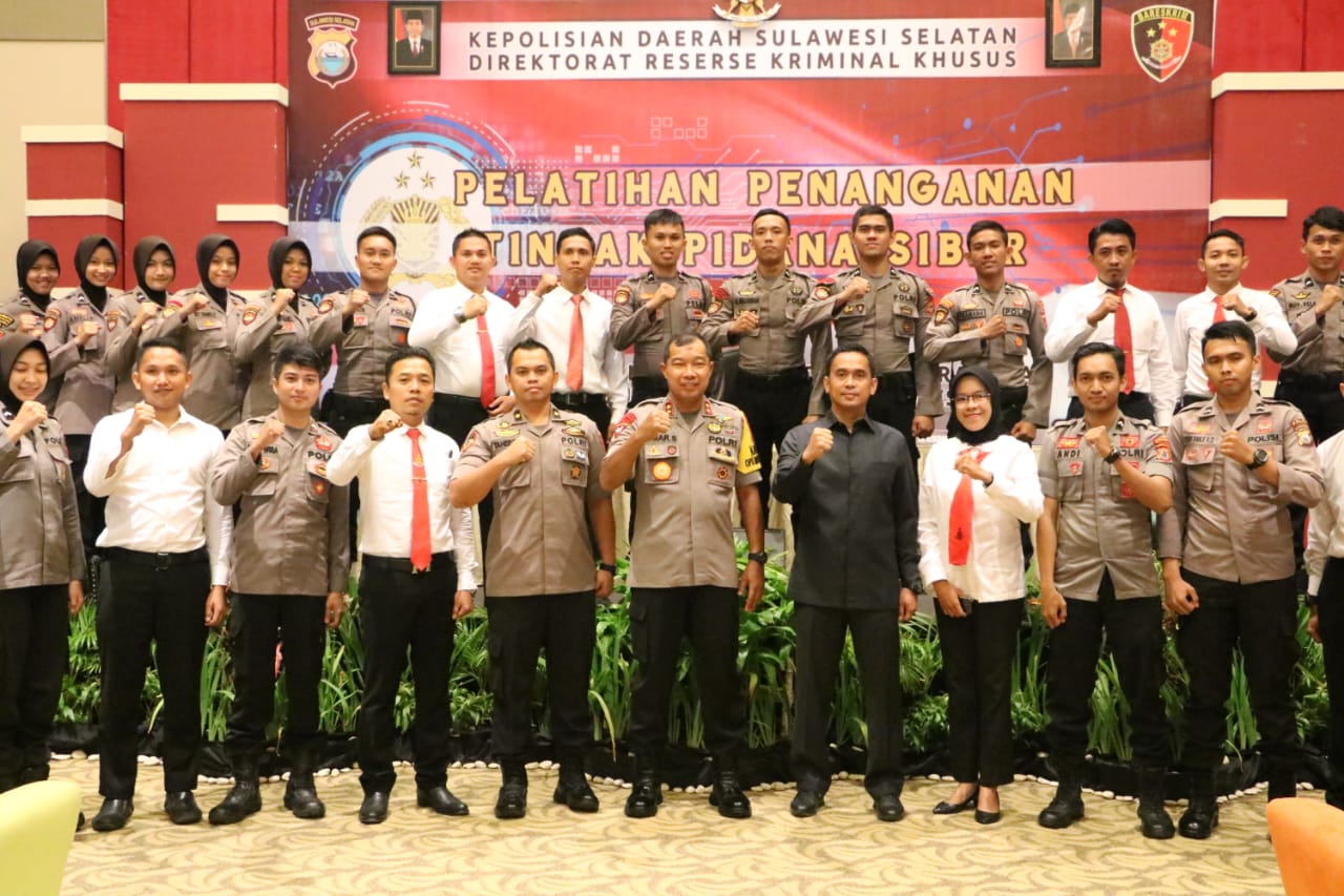 Kapolda Sulsel Buka Pelatihan Penanganan Tindak Pidana Siber
