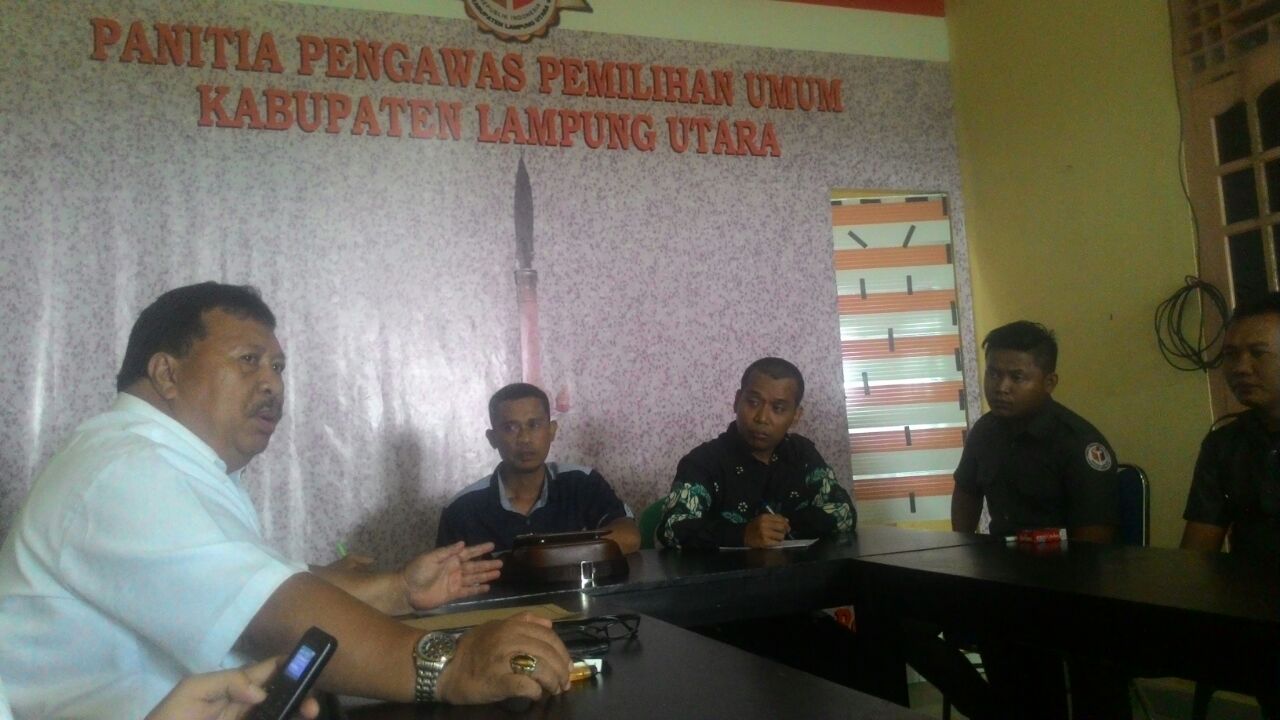 Tim Pemenangan Aprozi Alam-Ice Suryana Adukan Dugaan Pelanggaran Alat Peraga Kampanye