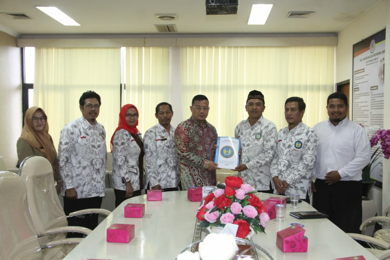 DPRD Provinsi Lampung Tindak Lanjuti Aspirasi Para Guru Swasta