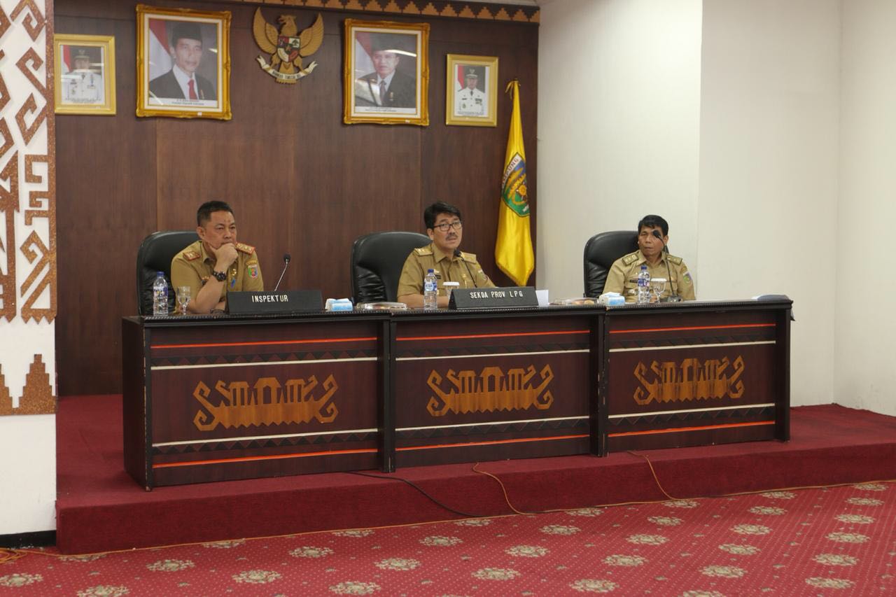 Pj Sekda Hamartoni Ahadis Pimpin Rapat Pemutakhiran LHKPN Eselon II Pemprov Lampung