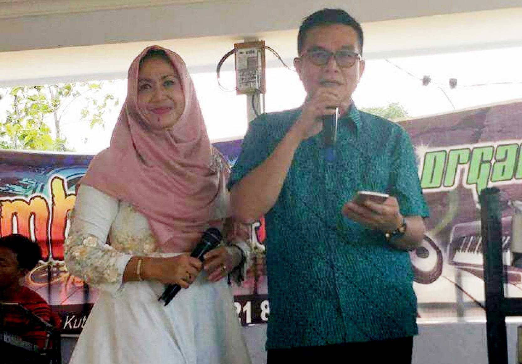 Bupati Bengkulu Selatan Dirwan Bersama Istri Terjaring OTT KPK?