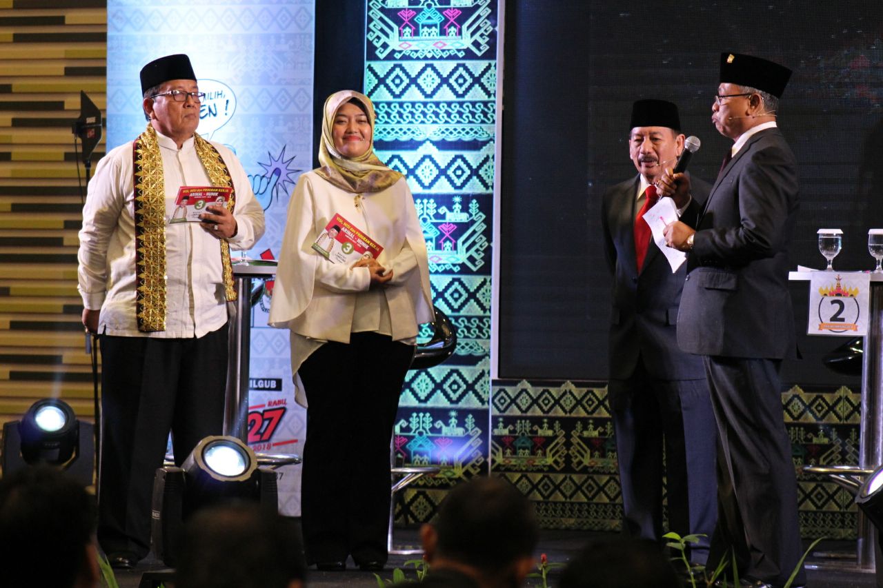 Nunik: Sebagai Gubernur Harus Rajin Komunikasi dan Koordinasi