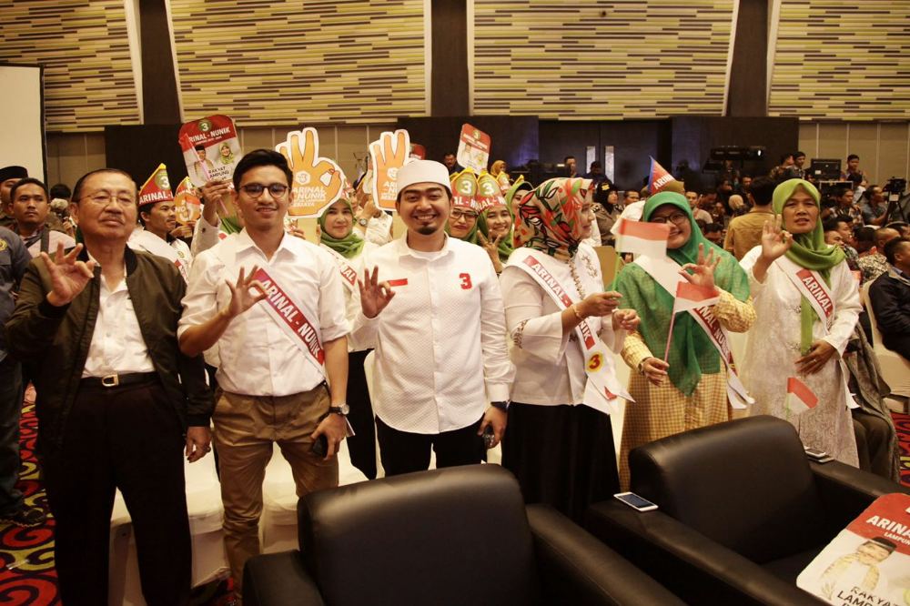 Ust Solmed Ikut Kawal Paslon No Urut 3 Arinal-Nunik di Debat Kandidat