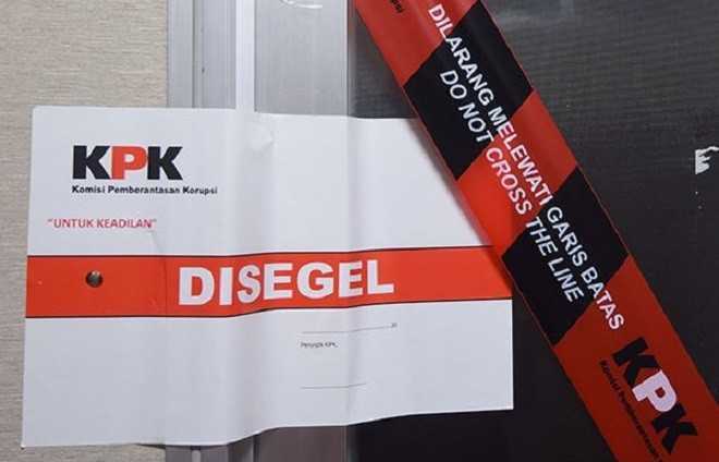 KPK Juga Segel Kantor Dinas PUPR Mesuji Dan Kantor PT Suci Budinusa