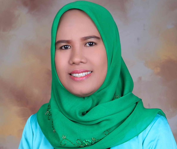 Erlina : Potensi Wisata Pesisir Barat Butuh Insprastruktur