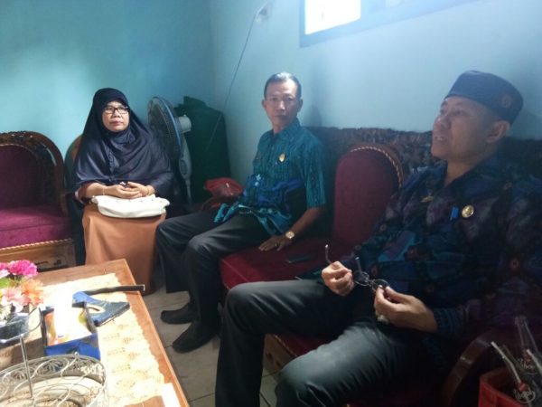 SDN 3 Pasar Krui Klarifikasi Terkait Muridnya Laksanakan UTS di Halaman Sekolah Lain