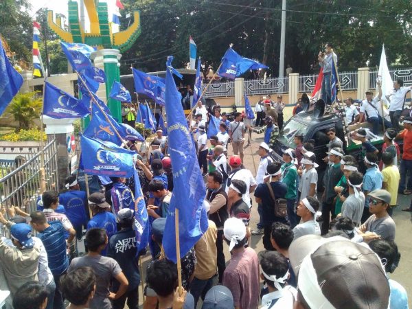 LSM Demo Kejati Minta Usut Dugaan Korupsi Alkes Di Dinas Kesehatan Provinsi Lampung