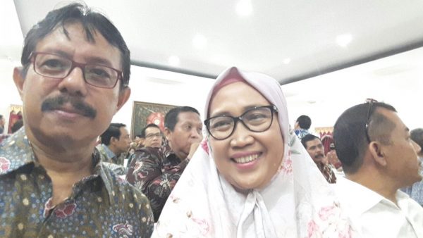 Peserta Jalan Sehat Ingin Lihat Nassar