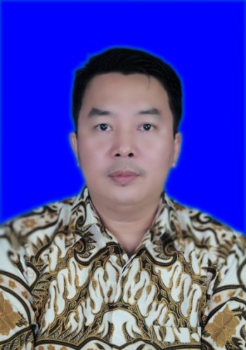 Kasus Cik Raden VS Budi Dharmawan