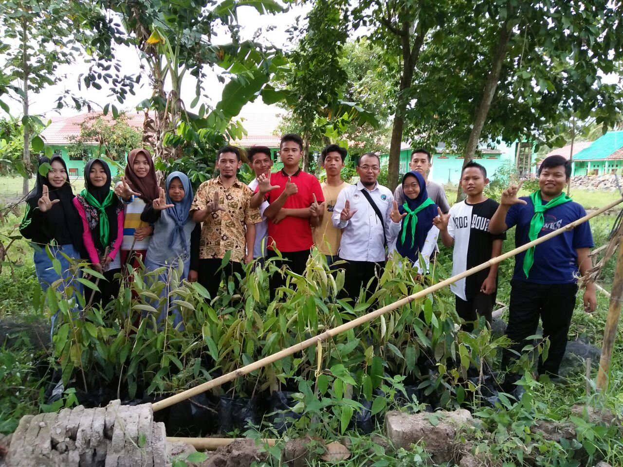 Sispala Kalianda Peringati Hari Gerakan Satu Juta Pohon