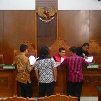 Hari ini,  Hakim Bacakan Putusan Prapradilan Bos SGC vs Mabes Polri
