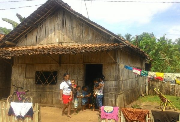 Dusun Peranggung, Potret Buram Kemiskinan Lampung Utara