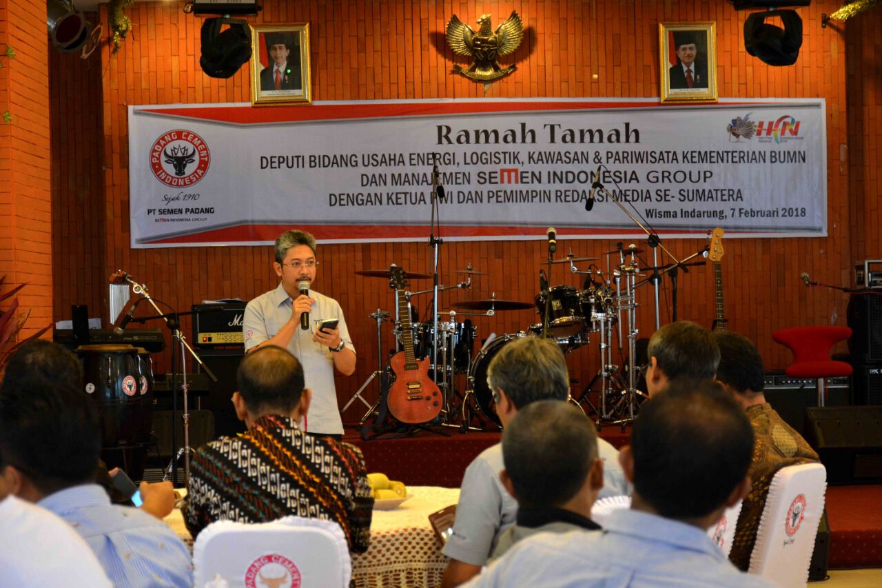 Semen Padang Tetap Kuasai Sumatera