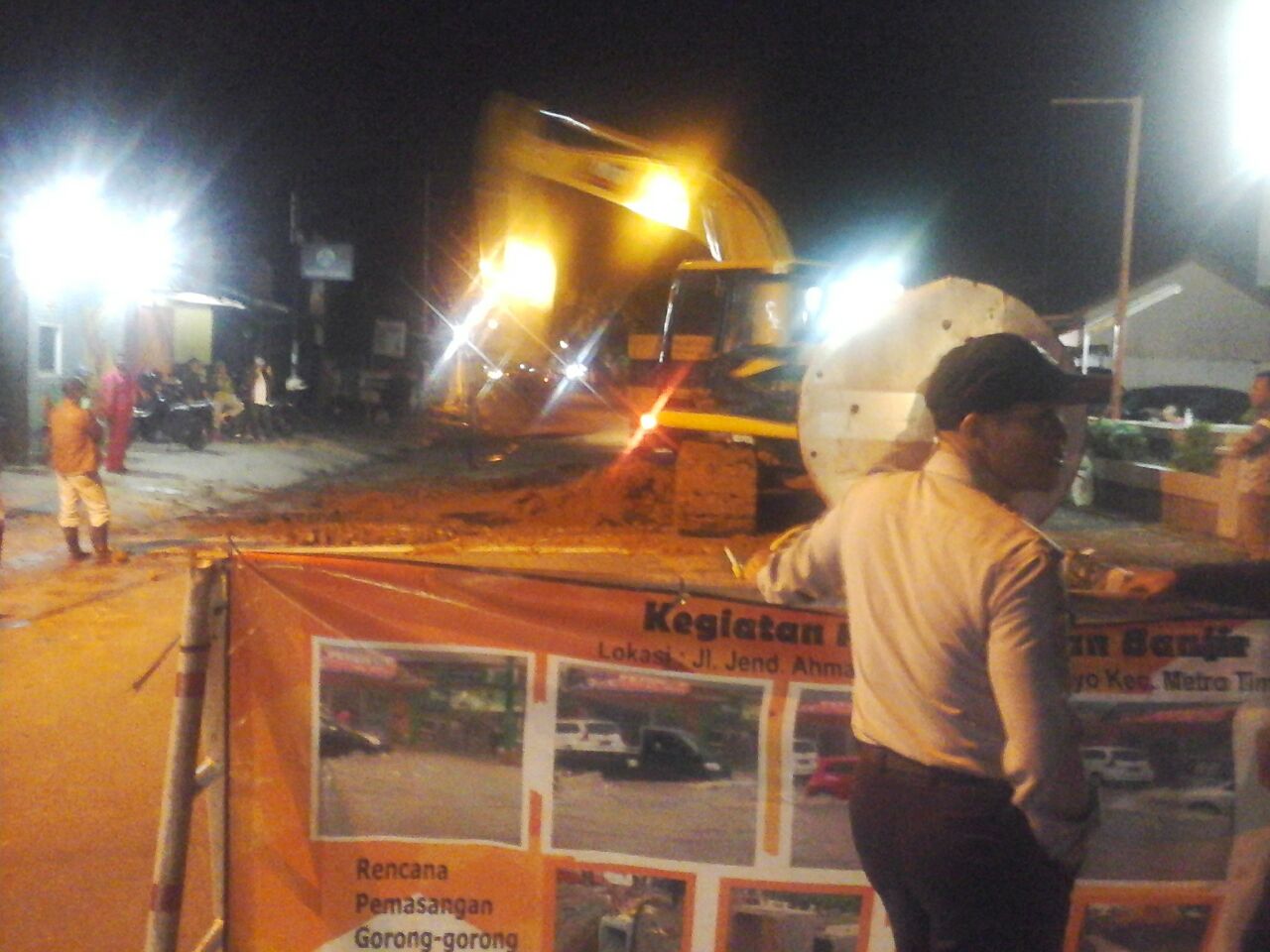 PUTR Metro Laksanakan Pengendalian Daerah Rawan Luapan Air 