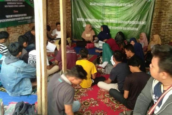 Alumni “Rusak” Rapat HMI Komsariat Dakwah UIN Lampung